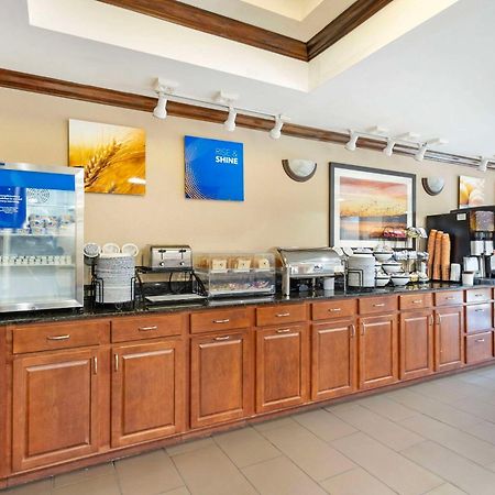 Comfort Inn & Suites Carneys Point Eksteriør billede
