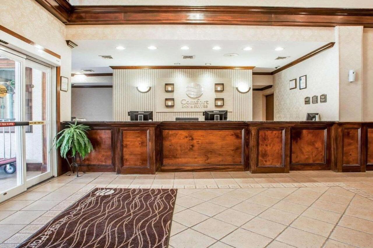 Comfort Inn & Suites Carneys Point Eksteriør billede