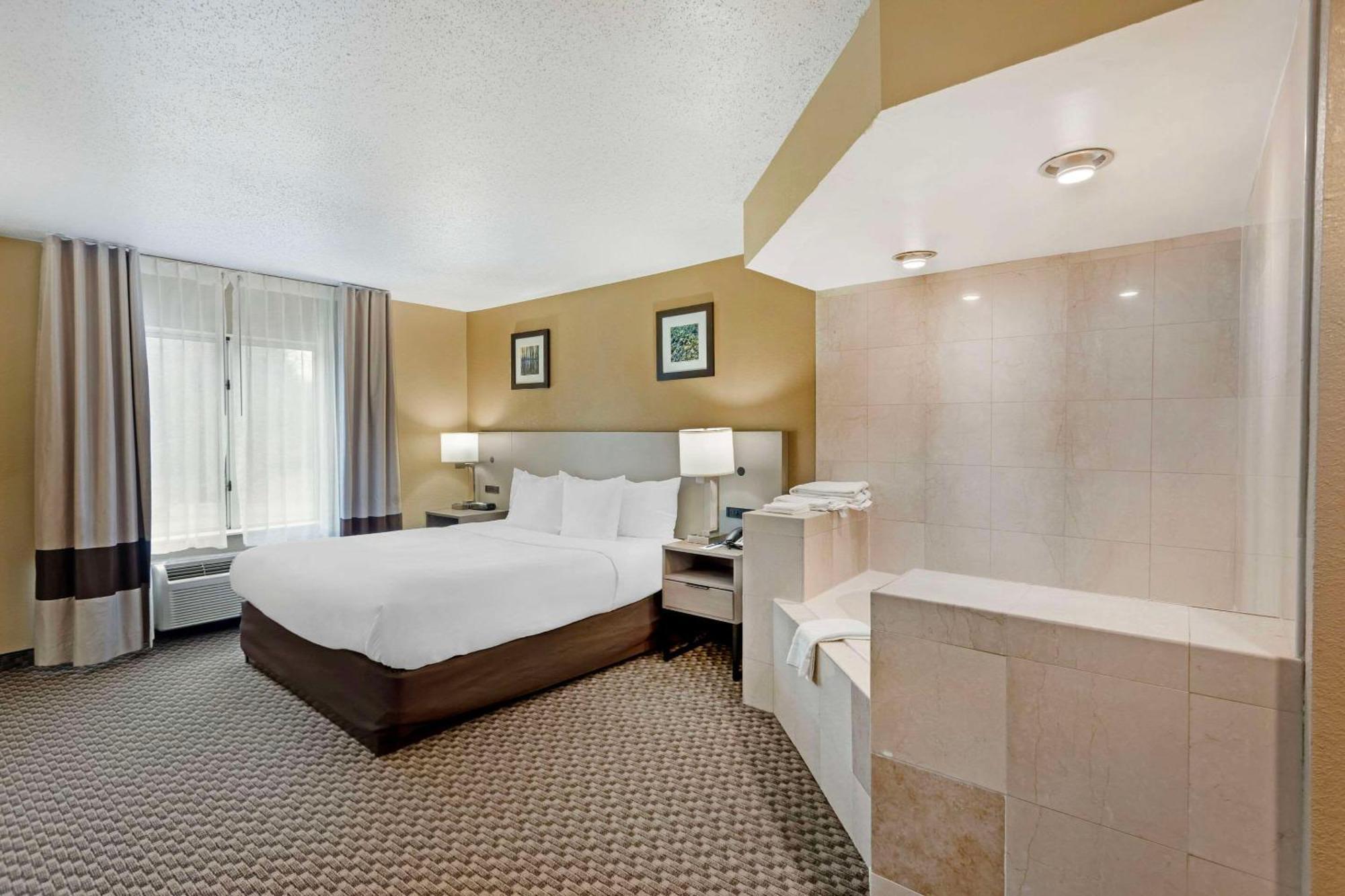 Comfort Inn & Suites Carneys Point Eksteriør billede
