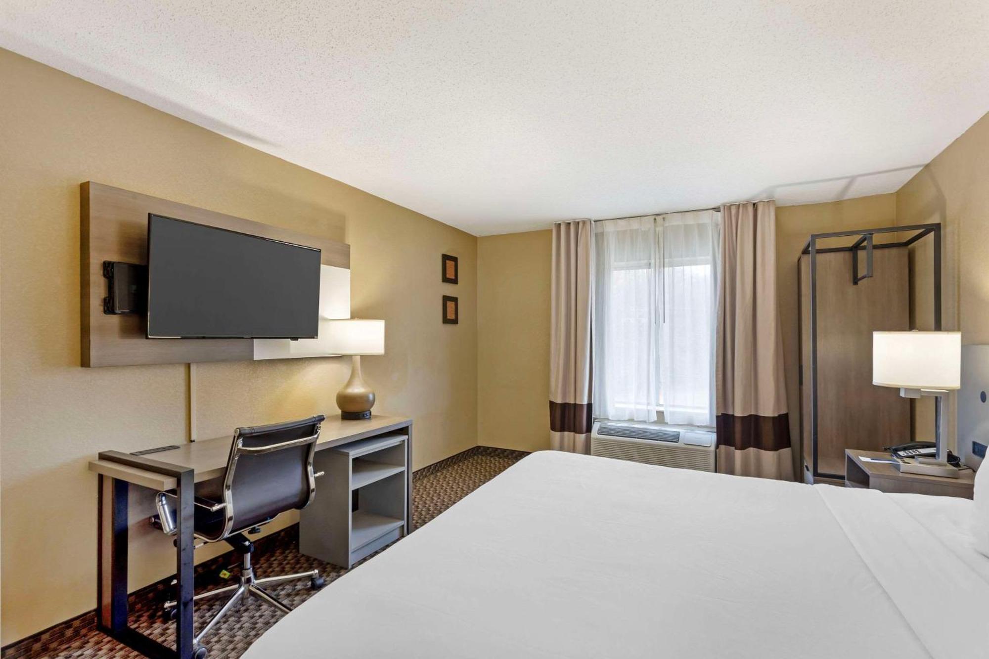 Comfort Inn & Suites Carneys Point Eksteriør billede